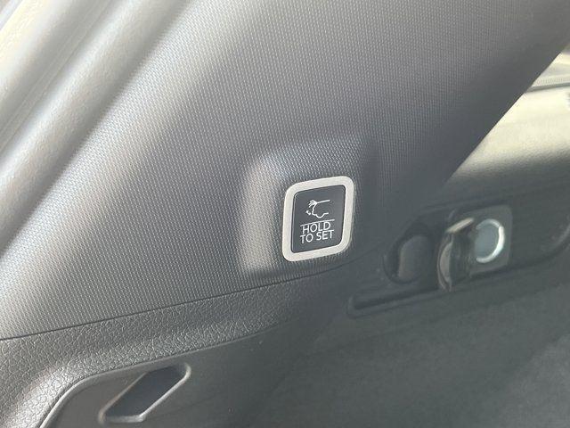 new 2025 Jeep Grand Cherokee car, priced at $58,465