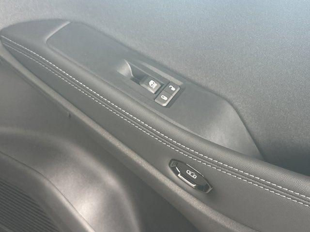 new 2026 Jeep Cherokee car, priced at $36,590