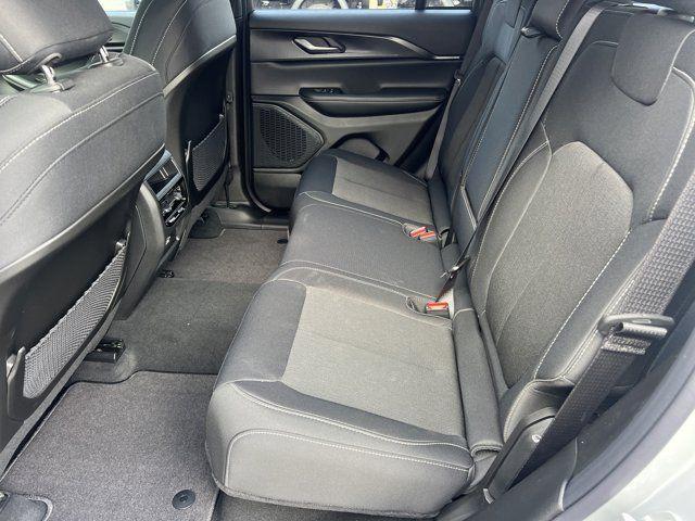 new 2025 Jeep Grand Cherokee car, priced at $31,475
