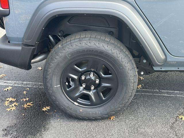 new 2026 Jeep Wrangler car, priced at $37,740