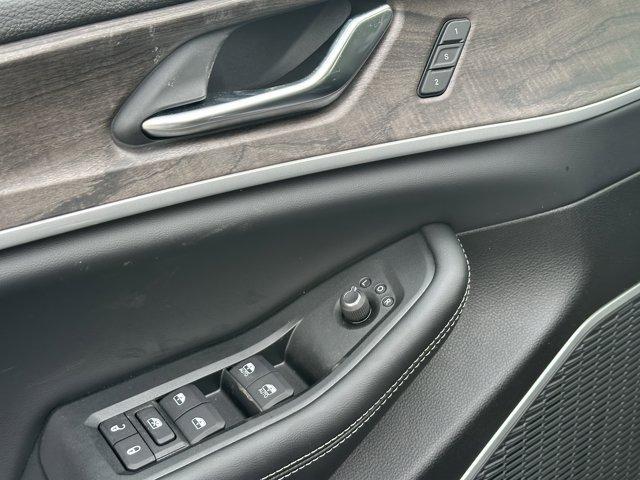 new 2026 Jeep Grand Cherokee car, priced at $45,505