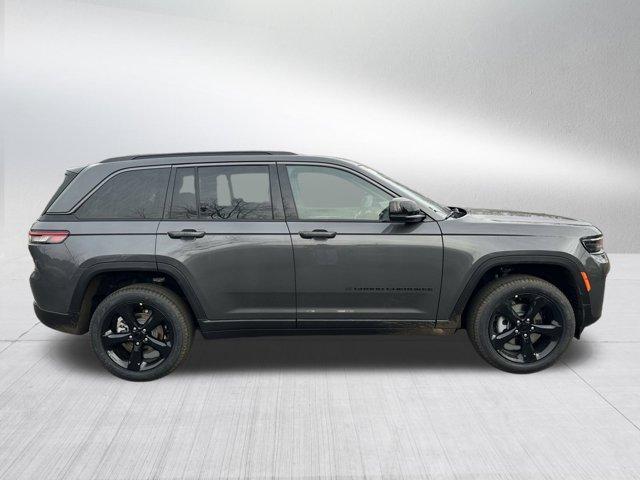 new 2026 Jeep Grand Cherokee car, priced at $45,505