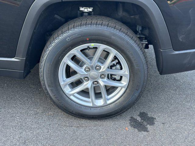 new 2025 Jeep Grand Cherokee L car, priced at $33,125