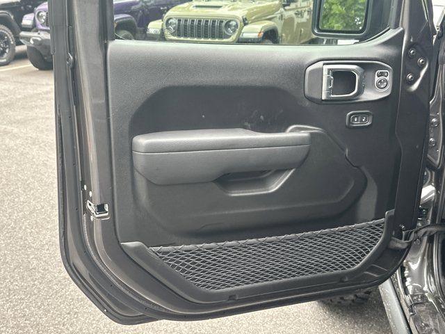 new 2026 Jeep Gladiator car, priced at $46,080