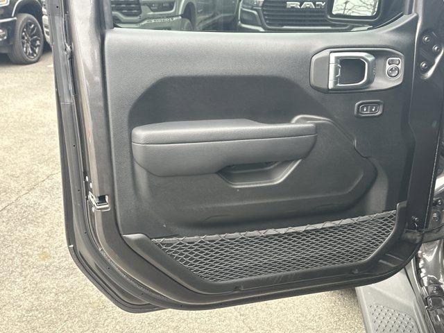 used 2025 Jeep Gladiator car, priced at $37,491