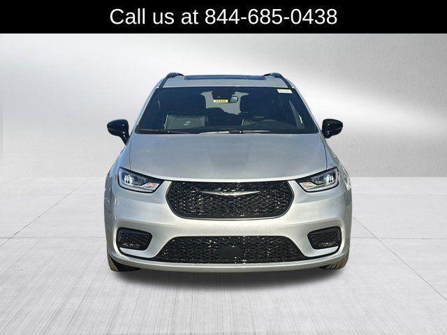 new 2026 Chrysler Pacifica car, priced at $46,240