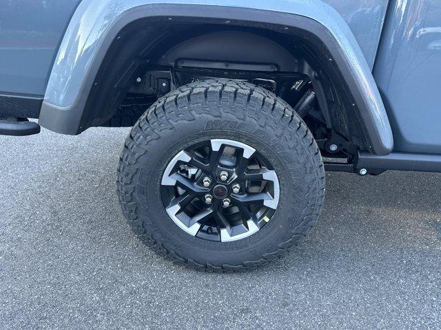 new 2026 Jeep Gladiator car, priced at $56,780