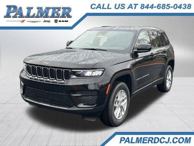 new 2025 Jeep Grand Cherokee car, priced at $30,225