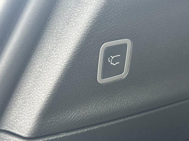 new 2026 Chrysler Pacifica car, priced at $45,390