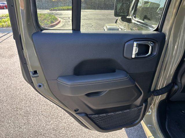 new 2025 Jeep Gladiator car, priced at $42,835