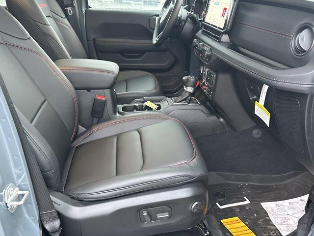 new 2025 Jeep Wrangler car, priced at $56,180