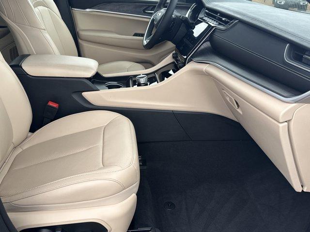 used 2024 Jeep Grand Cherokee L car, priced at $38,491