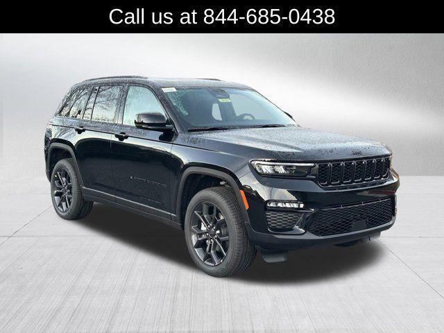 new 2025 Jeep Grand Cherokee car, priced at $44,980