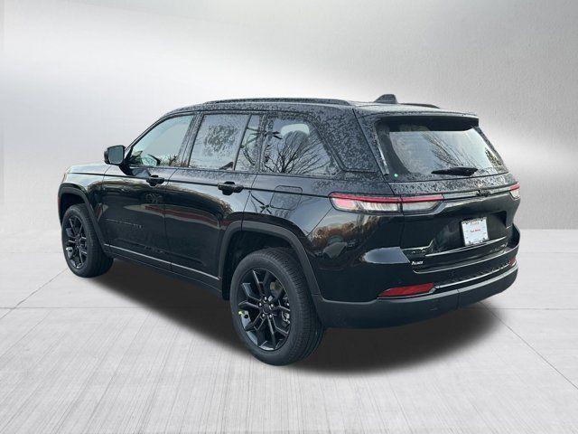 new 2025 Jeep Grand Cherokee car, priced at $44,980