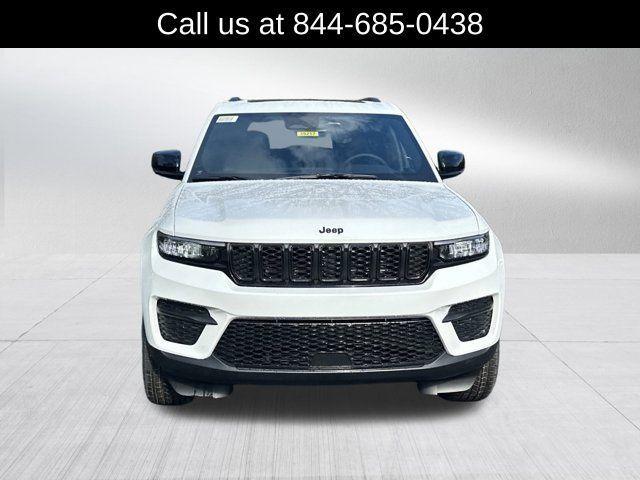 new 2025 Jeep Grand Cherokee car, priced at $36,135
