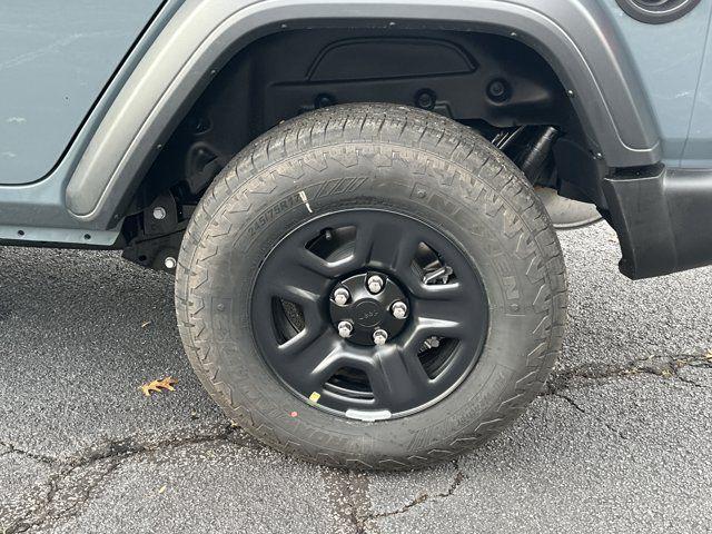 new 2026 Jeep Wrangler car, priced at $36,455