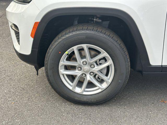 new 2025 Jeep Grand Cherokee car, priced at $30,880