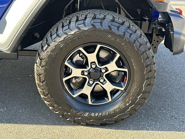 used 2019 Jeep Wrangler Unlimited car, priced at $31,991