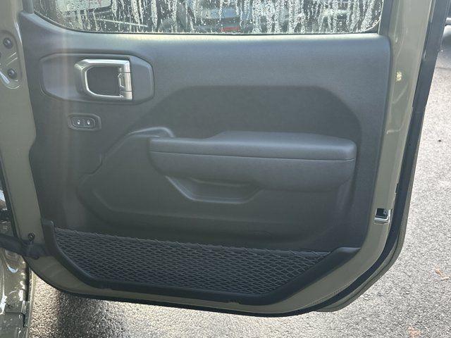 new 2026 Jeep Gladiator car, priced at $49,225