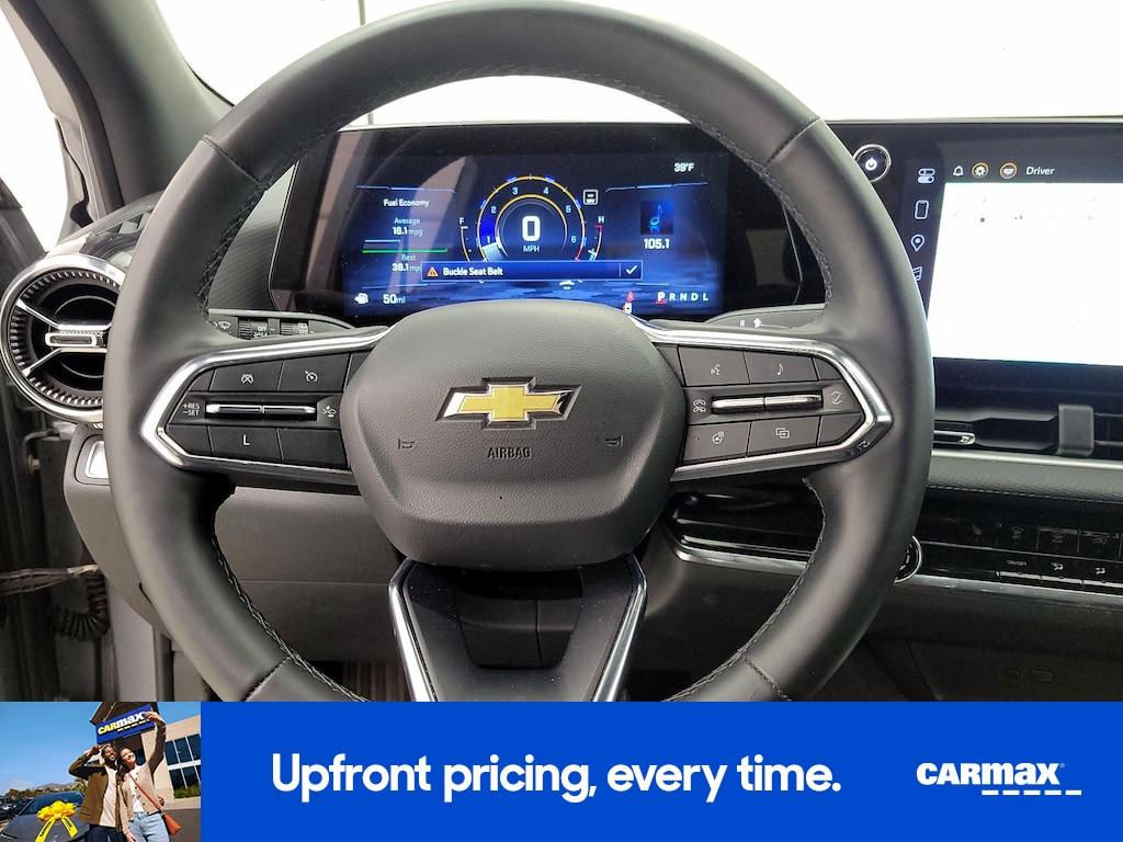 used 2025 Chevrolet Equinox car, priced at $24,998