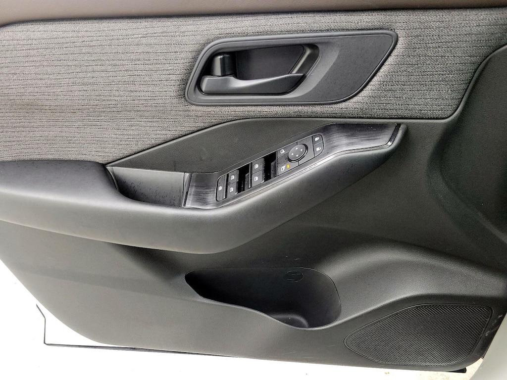 used 2023 Nissan Rogue car, priced at $22,998