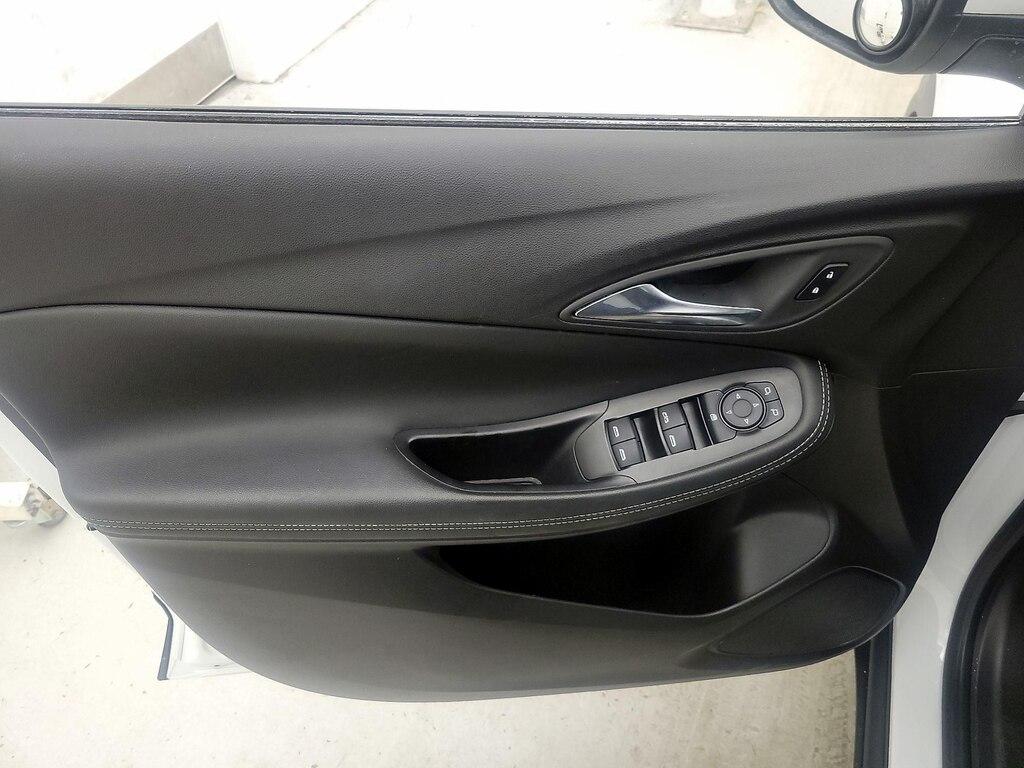 used 2025 Buick Encore GX car, priced at $22,998