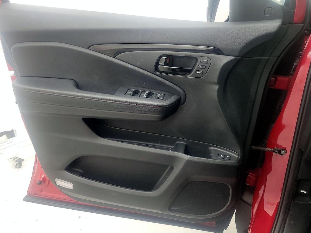 used 2024 Honda Passport car, priced at $41,998