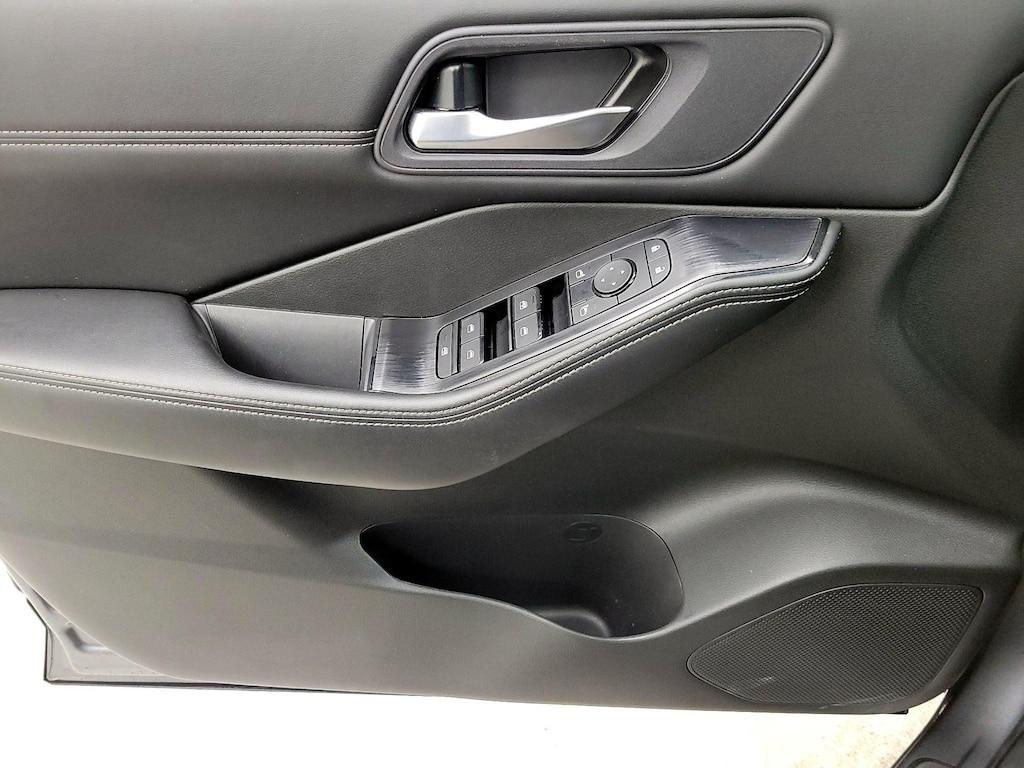 used 2023 Nissan Rogue car, priced at $24,998