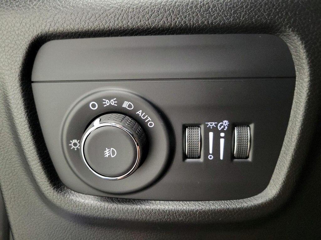 used 2023 Jeep Grand Cherokee car, priced at $39,998