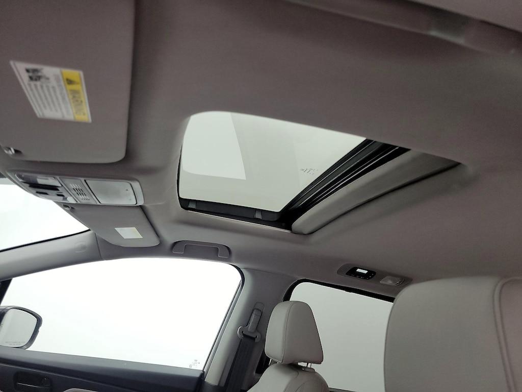 used 2023 Honda Odyssey car, priced at $35,998