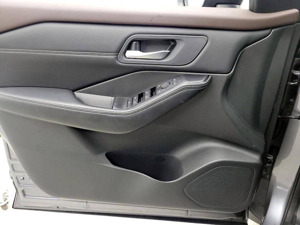 used 2023 Nissan Rogue car, priced at $23,998