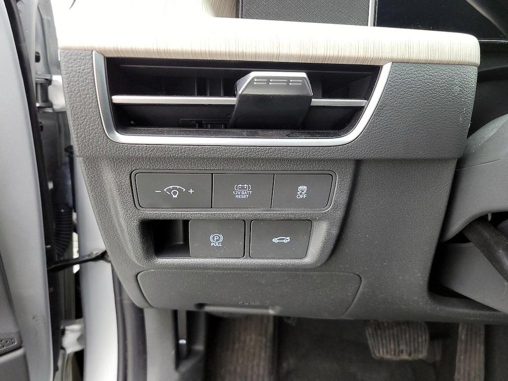 used 2025 Hyundai Sonata Hybrid car, priced at $23,998