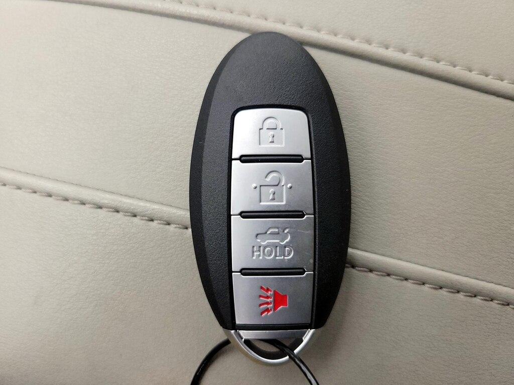 used 2020 Nissan Rogue Sport car, priced at $19,998