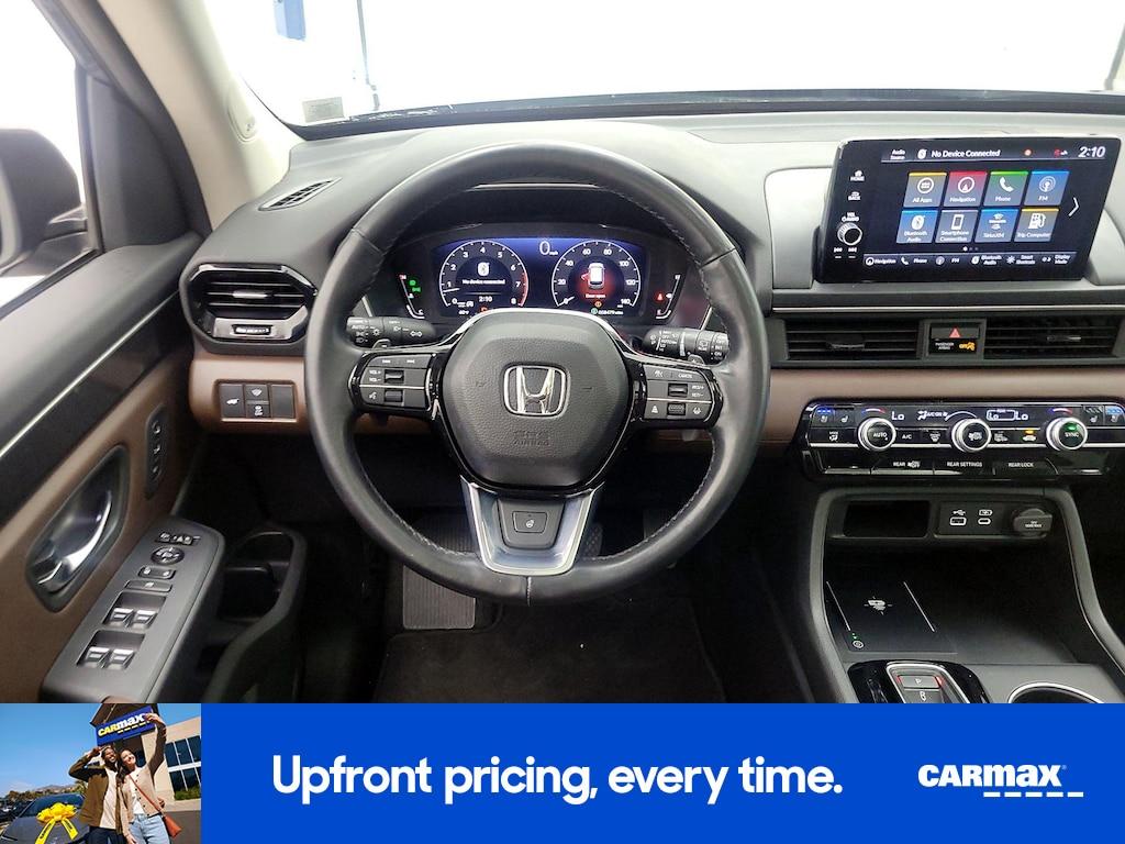 used 2023 Honda Pilot car, priced at $39,998