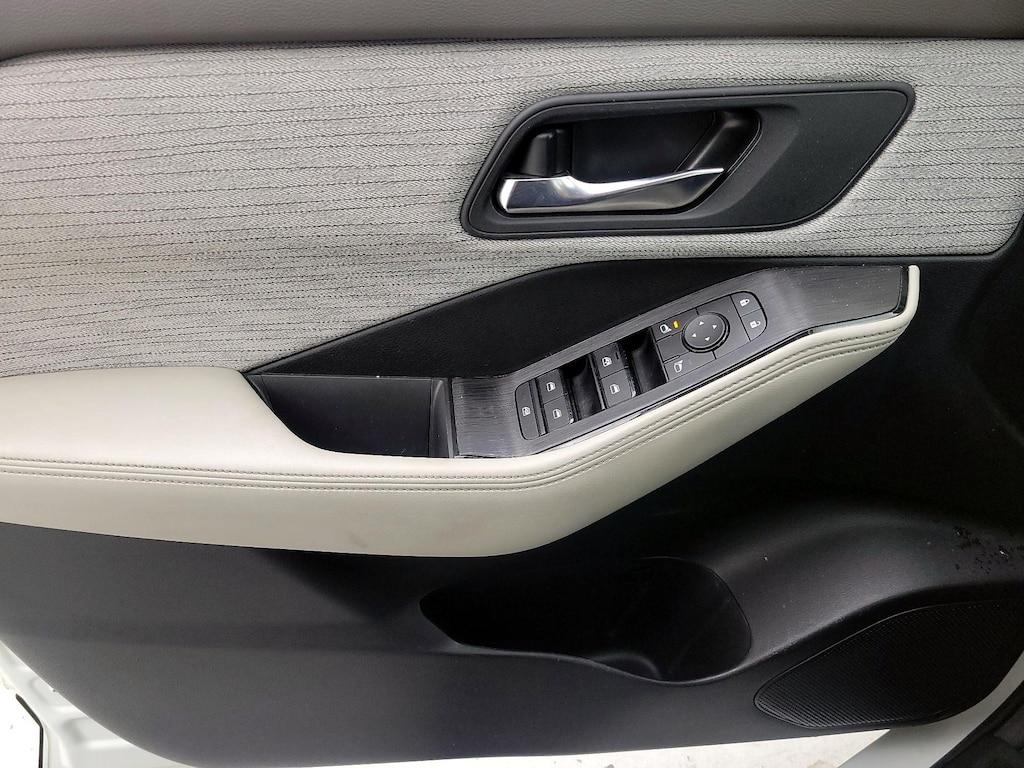 used 2023 Nissan Rogue car, priced at $21,998