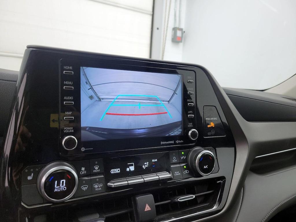 used 2022 Toyota Highlander car, priced at $38,998