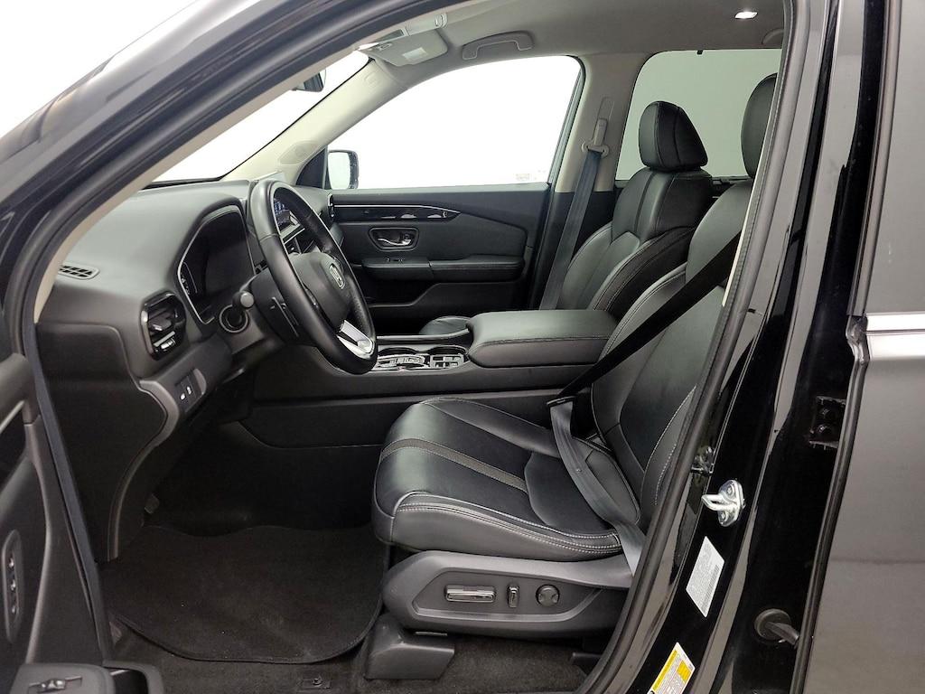 used 2024 Honda Pilot car, priced at $39,998