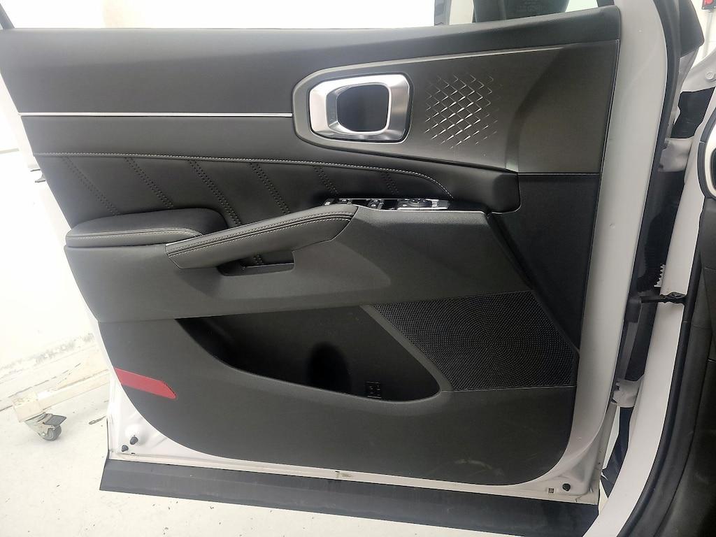 used 2022 Kia Sorento car, priced at $29,998