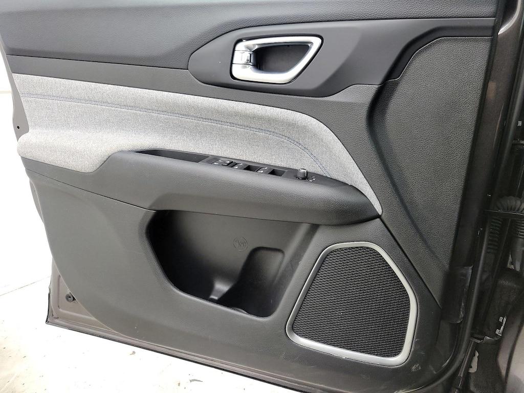 used 2022 Jeep Compass car, priced at $21,998