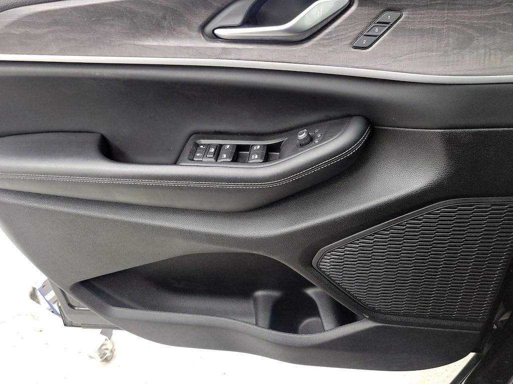 used 2023 Jeep Grand Cherokee L car, priced at $37,998