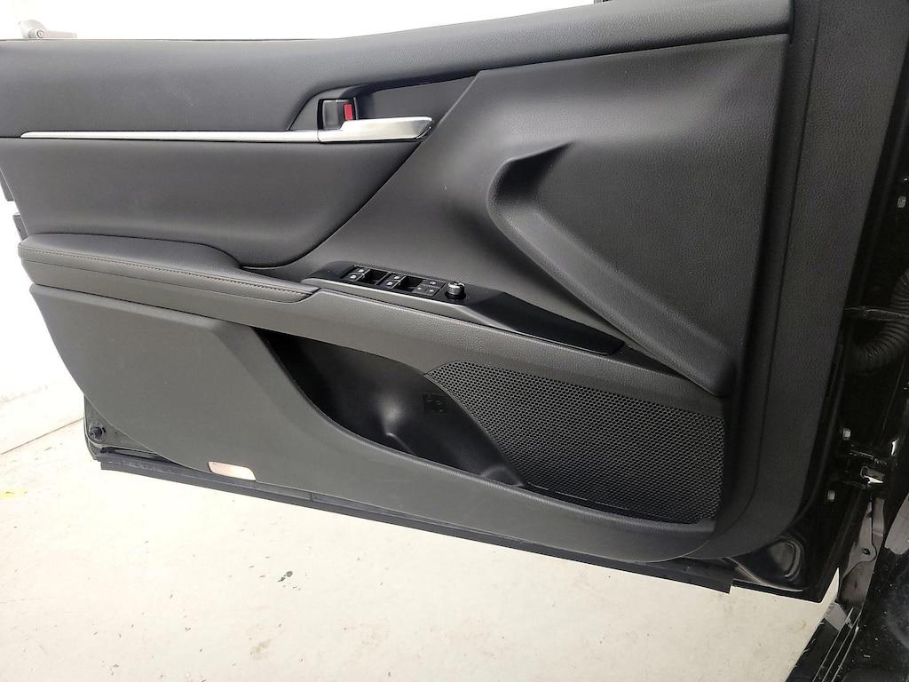 used 2020 Toyota Camry Hybrid car, priced at $26,998