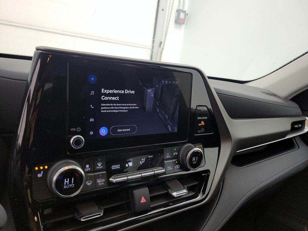 used 2023 Toyota Highlander car, priced at $38,998