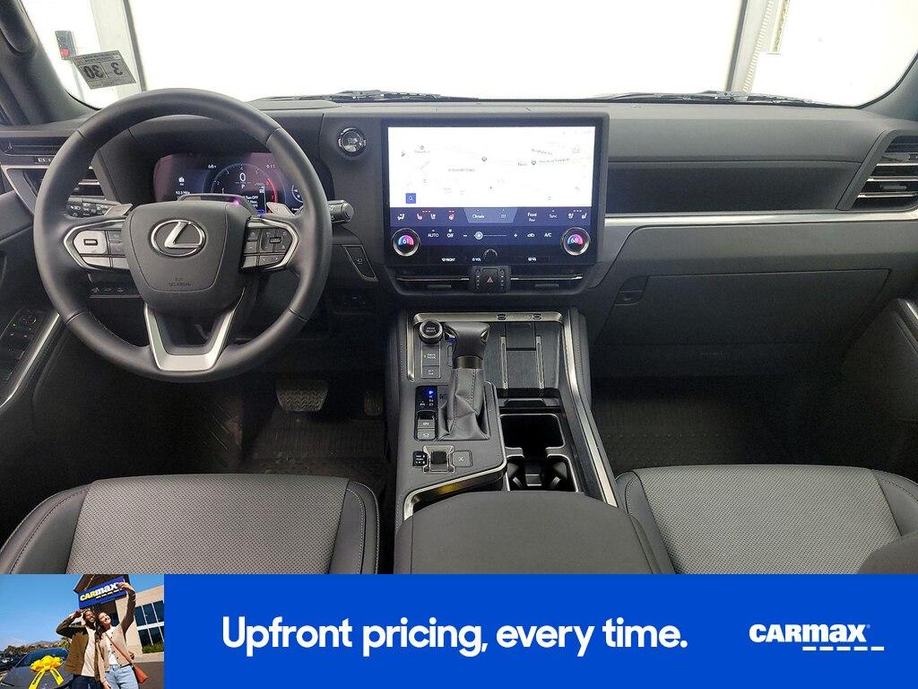used 2025 Lexus GX 550 car, priced at $80,998
