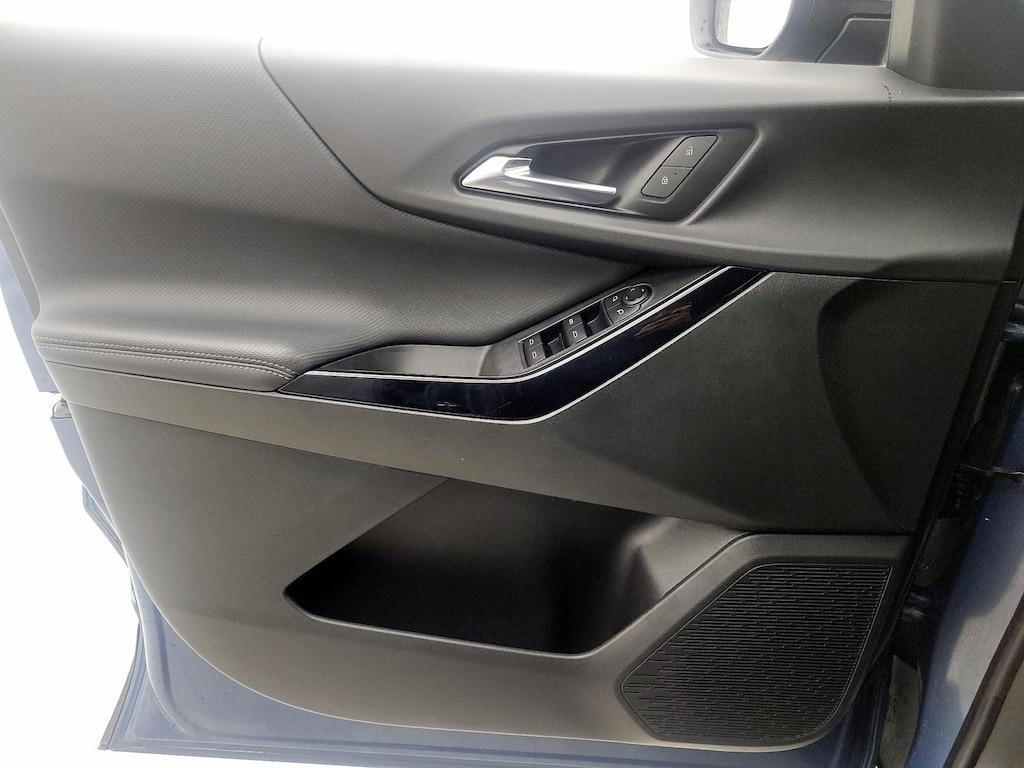 used 2025 Chevrolet Equinox car, priced at $24,998