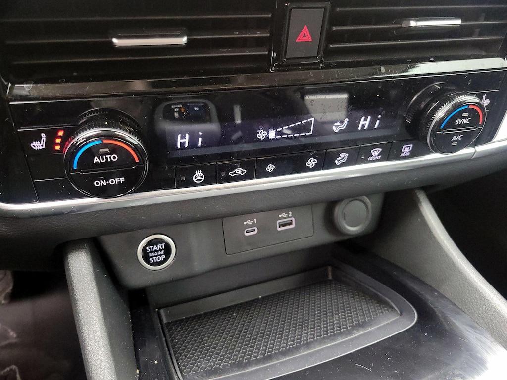 used 2021 Nissan Rogue car, priced at $21,998