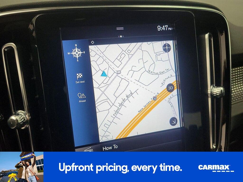 used 2020 Volvo XC40 car, priced at $26,998