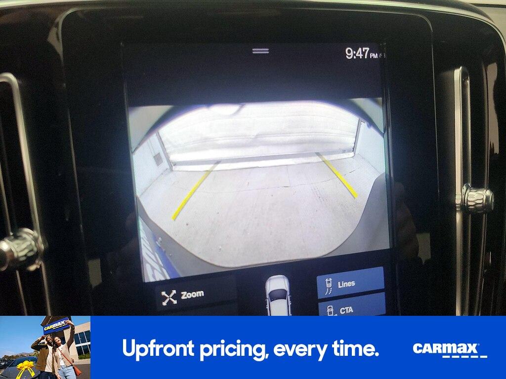 used 2020 Volvo XC40 car, priced at $26,998