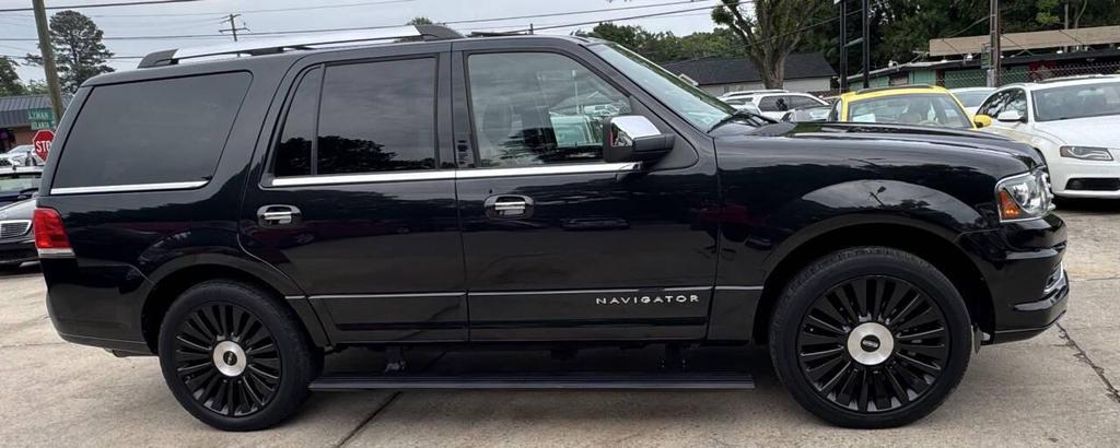 used 2015 Lincoln Navigator car, priced at $13,998