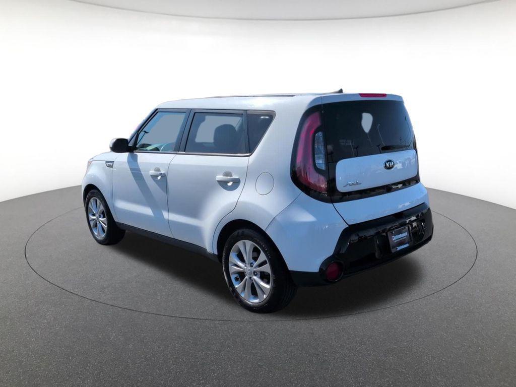 used 2016 Kia Soul car, priced at $10,900