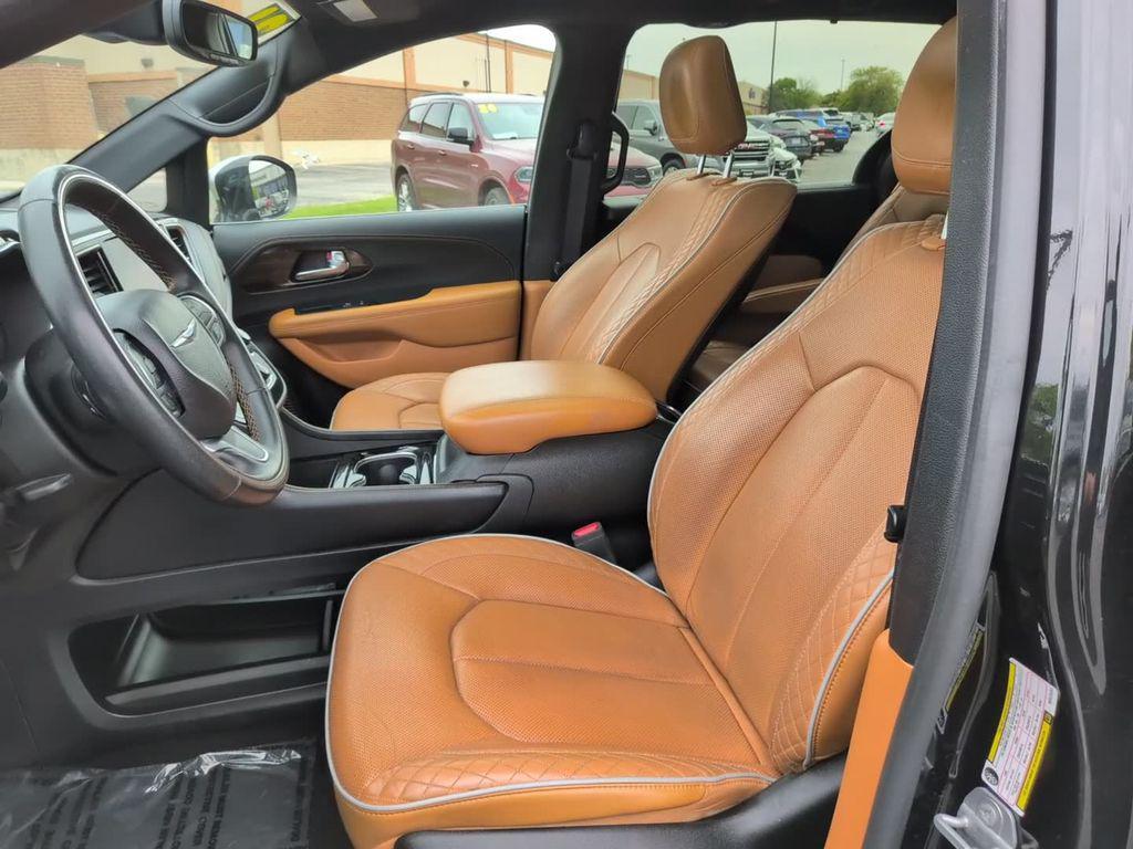 used 2021 Chrysler Pacifica car, priced at $24,351